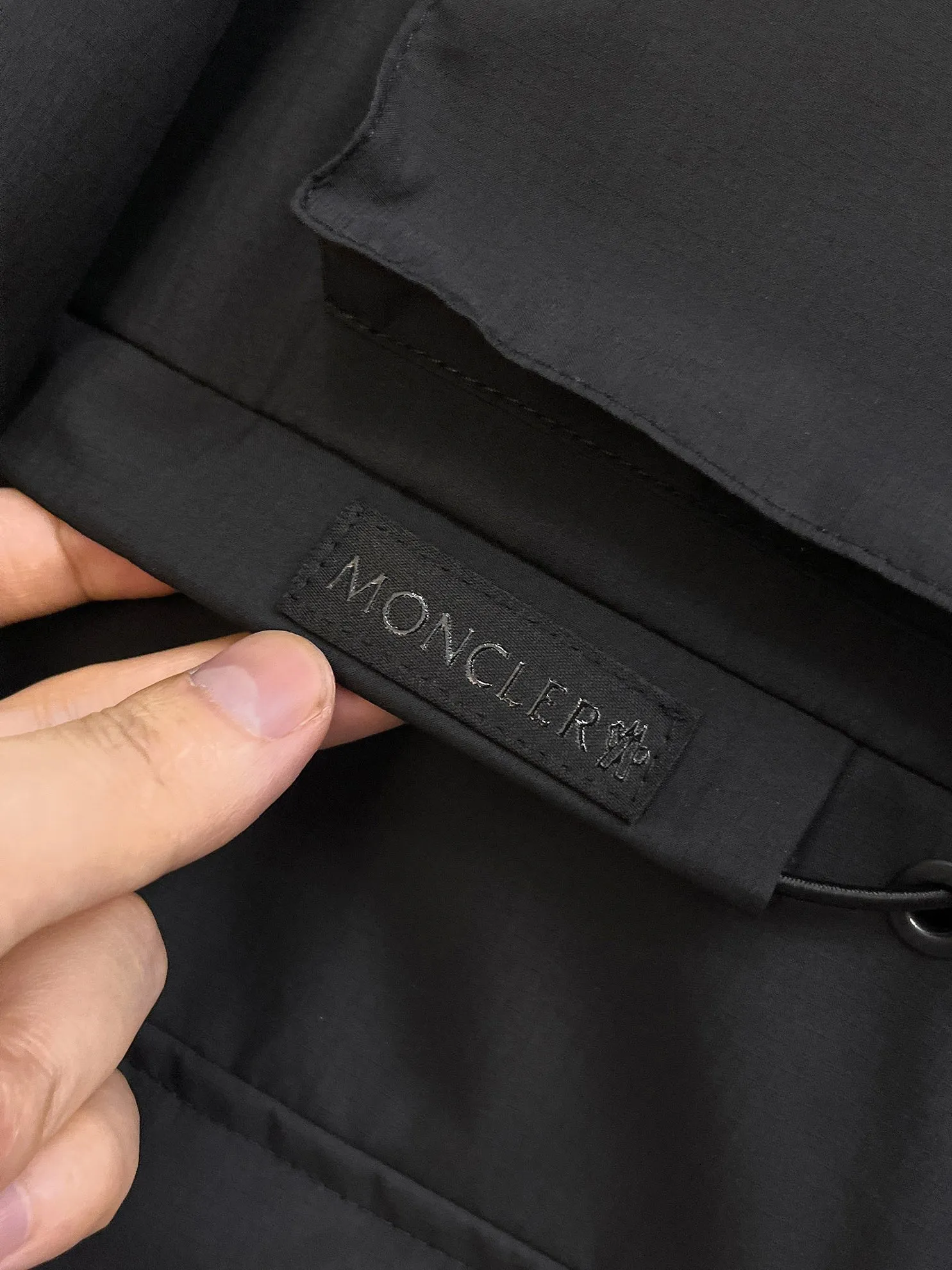 Same Style， ， 2026 New Arrival ， Original Premium Breathable ， ， ， Quality。 ， Sizes：M～3XL